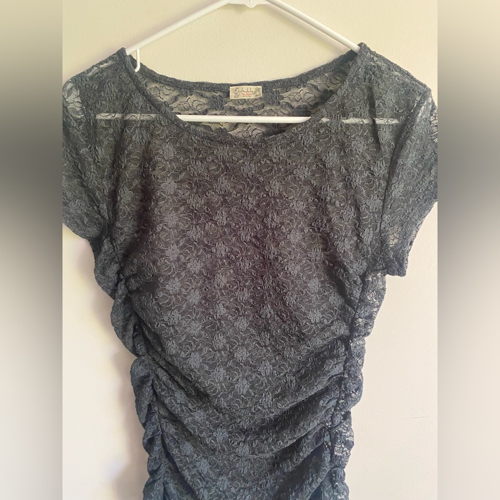 Intimately Free People sheer lace top ruched sides sz M dark grey